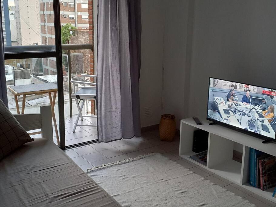 Apartment Departamento Centrico, A Metros De La Universidad, 3 Personas, Garaje Auto Chico